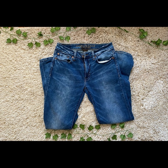 American Eagle Jeans - Picture 2 of 3